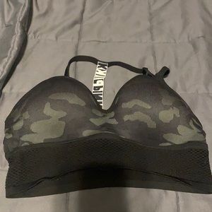 camo t-strap athletic bra